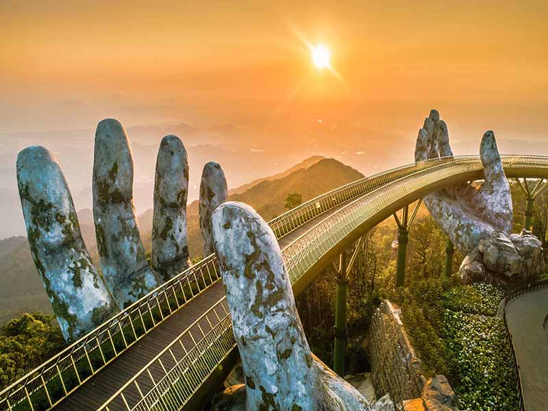 Cau Vang - Golden Bridge